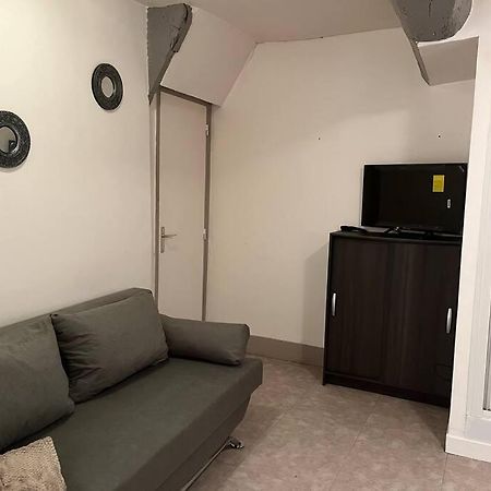 Chablis : Petit Studio En Plein Centre Ville Eksteriør billede